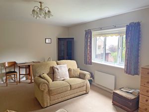 Photo 16- click for photo gallery